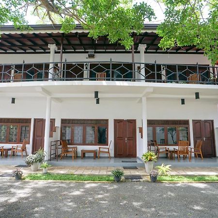 Surf Sea Breeze Apartments Mirissa Zewnętrze zdjęcie