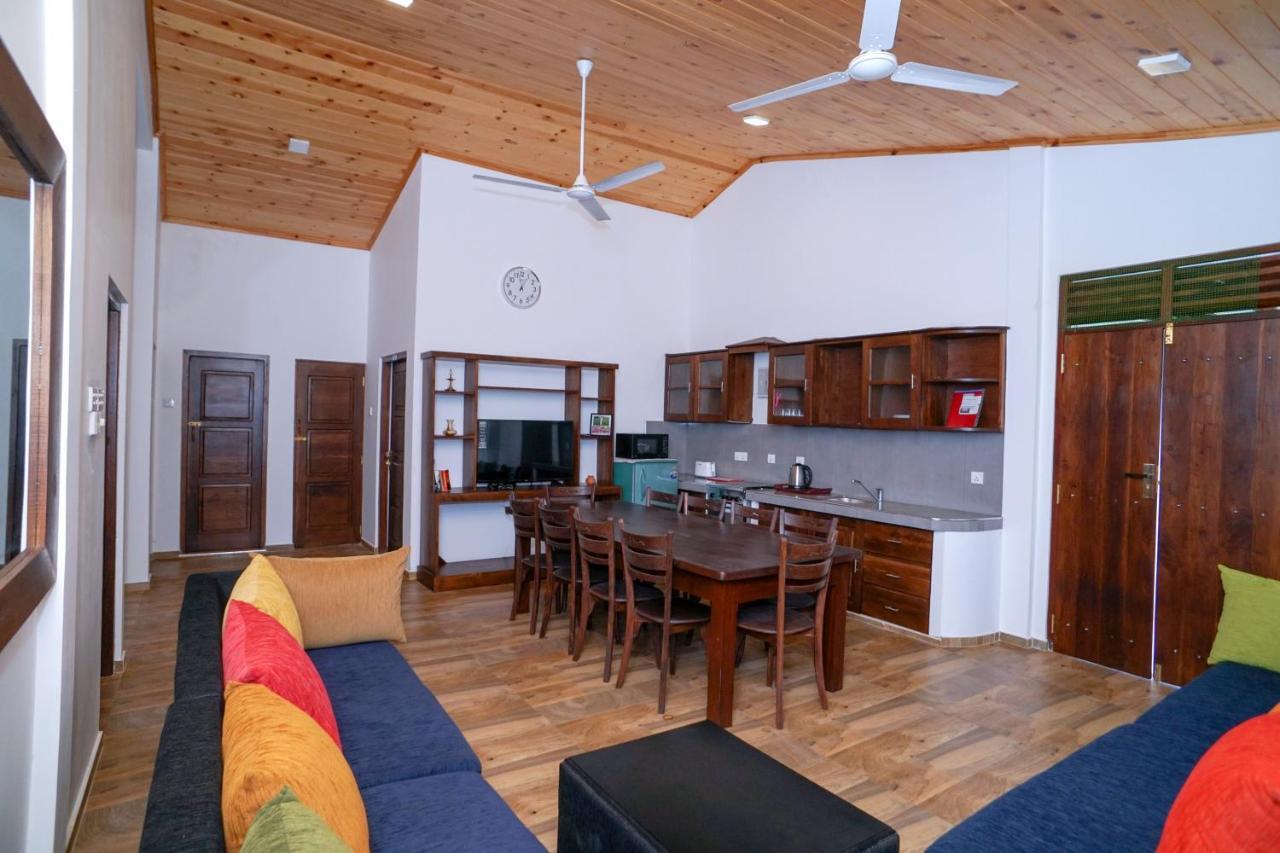 Surf Sea Breeze Apartments Mirissa Zewnętrze zdjęcie