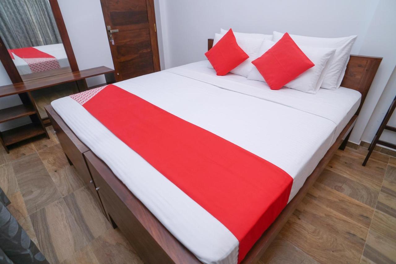 Surf Sea Breeze Apartments Mirissa Zewnętrze zdjęcie